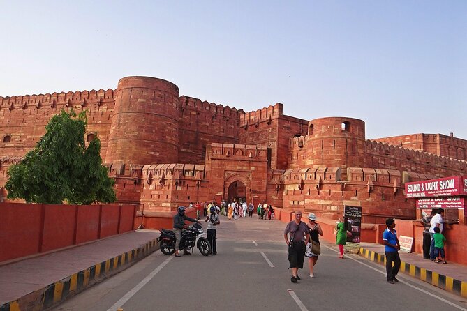 1-Day Trip to Taj Mahal and Agra from Mumbai with Both side Commercial Flights - Taj Mahal: where the whole day narrows into one view
