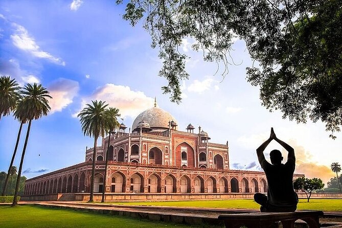 All Inclusive Taj Mahal Tour From Mumbai - Flights and transfers: the part that keeps you from losing days