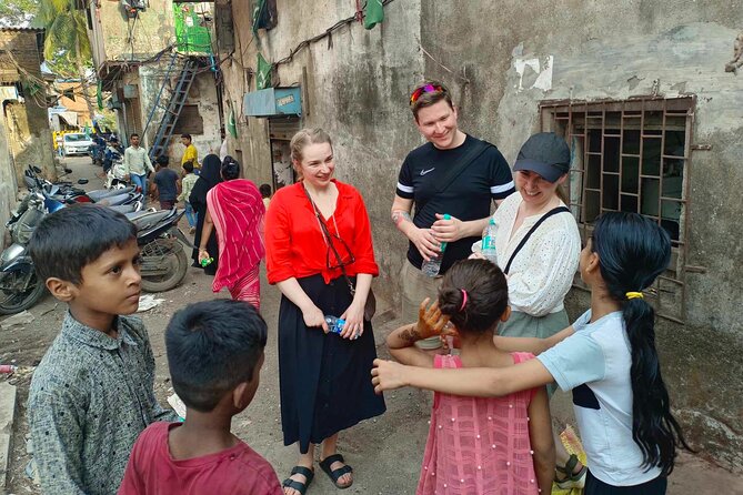 Best Mumbai Private Dhobi Ghat Laundry & Slum Tour with Pickup - Your Guide Makes or Breaks This Experience