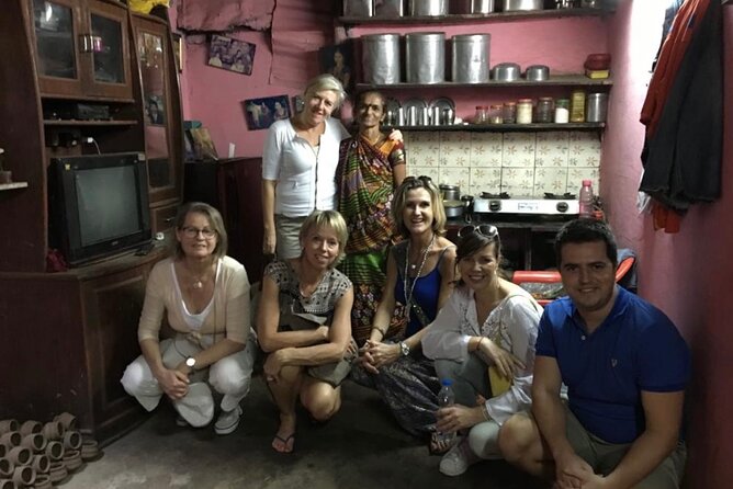 Best of Dharavi Slum with Market Tour - Stop 2: Kumbharwada (Mahim) and the neighborhood context