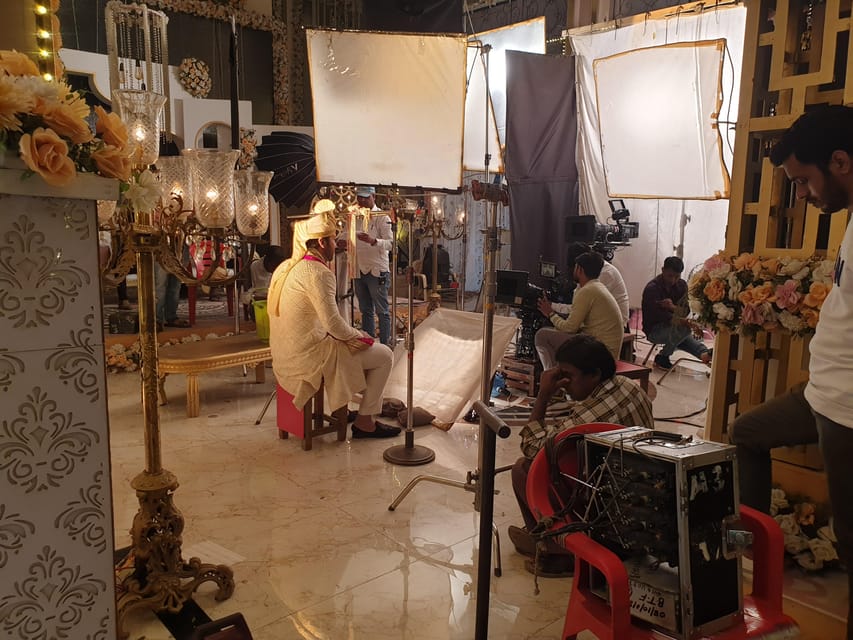 Bollywood Sightseeing and Celebrity Home Tour by Private Car - Price and Value: Does $63 a Person Make Sense?