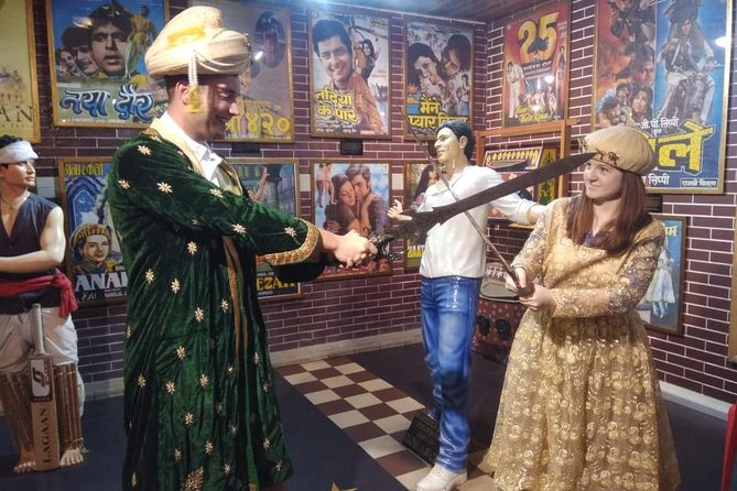 Bollywood Studio Tour Inclusive of Guide and Transport - The VFX audio/visual lesson: seeing what’s real