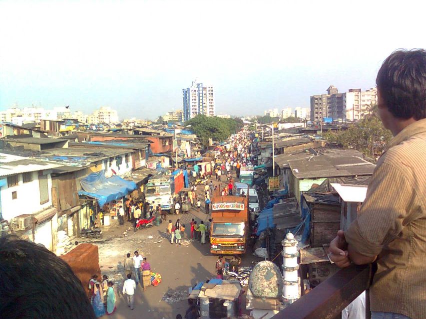 Bollywood tour with Slum Tour & Dance show - Inside the studio: sets, filming, and what behind the scenes really means