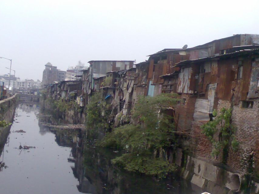 Bollywood tour with Slum Tour & Dance show - Logistics and value for an 8-hour day with pickup included