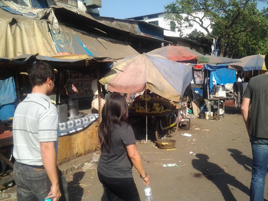 Bollywood tour with Slum Tour & Dance show - What to wear and the rules that keep the visit respectful