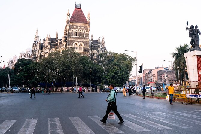 Bombay Fort Heritage Walking Tour - Colaba start at Regal Cinema: getting your bearings fast