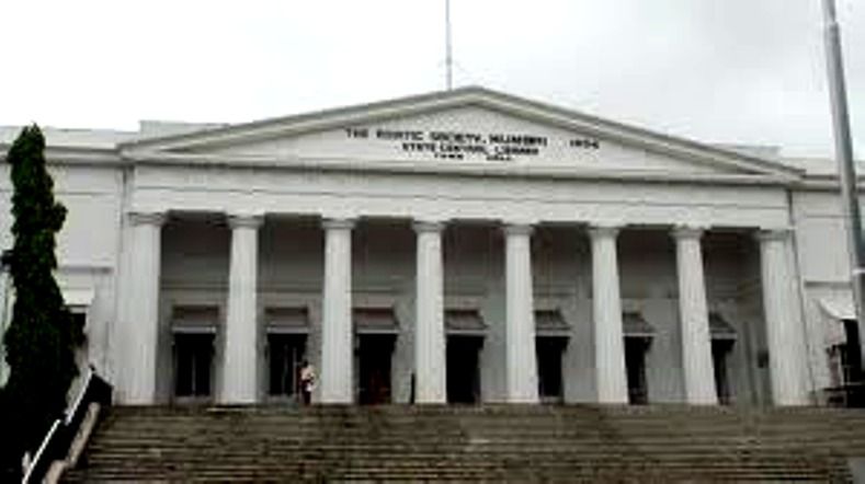 Combo of City and Bollywood Tour - A hotel-style start that keeps your day sane