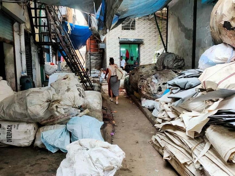 Dharavi Slum Tour - Guides and value: what makes this tour earn 5-star praise