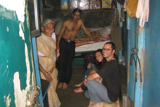 Dharavi slum tour in Mumbai by Female tour guides of the slum - Stop 1: Dharavi Walk—History, Daily Life, and Local Work