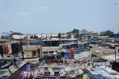 Dharavi Slum Walking Tour: Mumbai’s Inspiring Small Industries - Switching gears: from workshops to residential streets