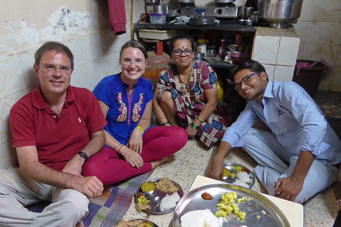Dharavi Tour and Family Lunch - Finding the start point and getting oriented on the ground
