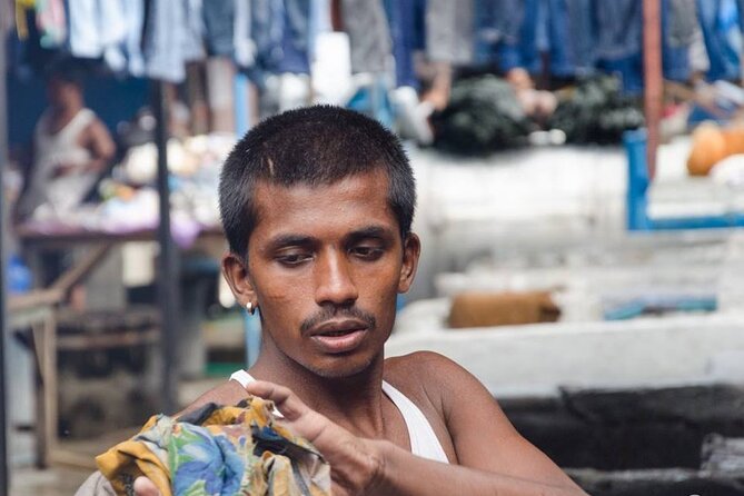 Dhobi Ghat Guided Tour A walk inside the biggest open air Laundry - Your guide is the difference-maker (Rakesh sets the tone)