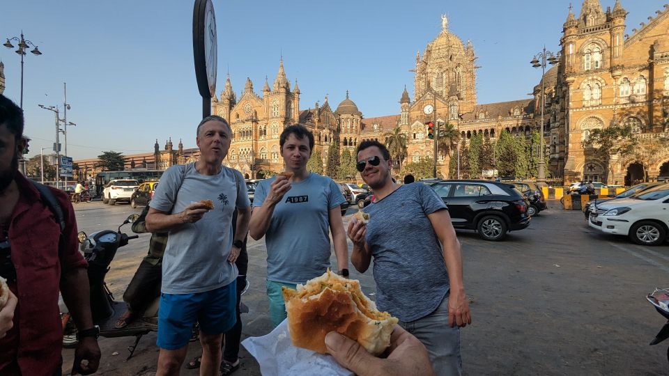 Discover Mumbai's street & beach with Vegetarian food tour - Practical tips for a smoother evening