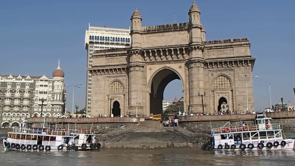 Essence of Mumbai: Half-Day Private Tour - Dhobi Ghat: the open-air laundry scene you won’t forget
