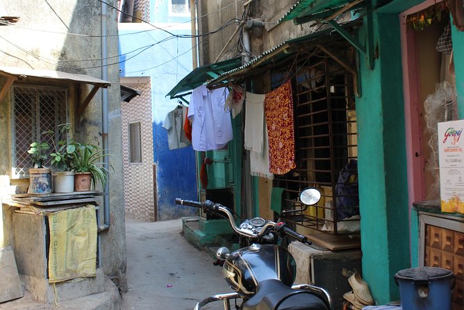 Experience the Off Beat and Alternative Tour of Mumbai! - Dhobi Ghat: The Open-Air Laundromat at 100,000 Clothes a Day