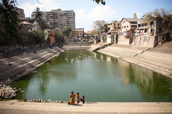 Full Day Mumbai Sightseeing Tour with Dharavi Slum - Mani Bhavan and Dhobi Ghat: Gandhi’s story and Mumbai’s daily laundry work