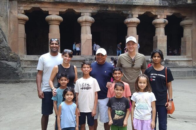 Full Day Mumbai Sightseeing With Elephanta Caves Private Tour - Gateway of India to Colaba Causeway: Mumbai’s Classic First Impressions