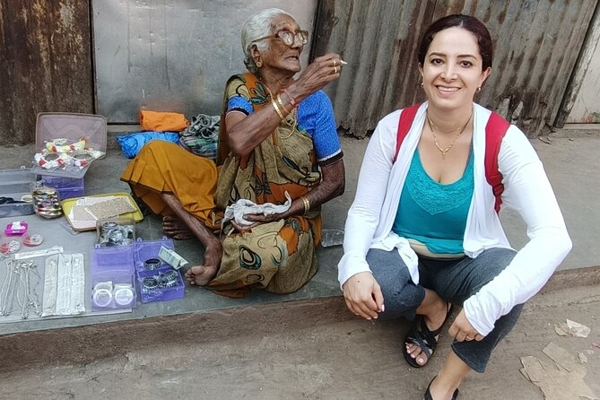 Group Tour of Dharavi Slum walk with local Guide - What makes the guide experience central (and why names like Bharti, Abhishek, and Mahesh come up)