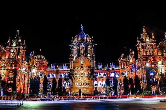 Mumbai After Dark: Private Night Tour with AC Transfers - Marine Drive and Nariman Point: Romantic Views With Real Timing