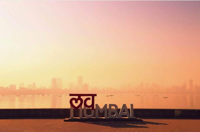 Mumbai After Dark: Private Night Tour with AC Transfers - Gateway of India and Taj Mahal Palace Hotel: The Waterfront Start