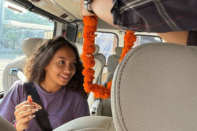Mumbai Airport to Mumbai Hotels : Private Transfers - What You Pay For: Value of This $42.52 Private Car