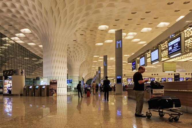 Mumbai Airport Transfer in Private Vehicle - From flight landing to hotel arrival: why this transfer is so worth it
