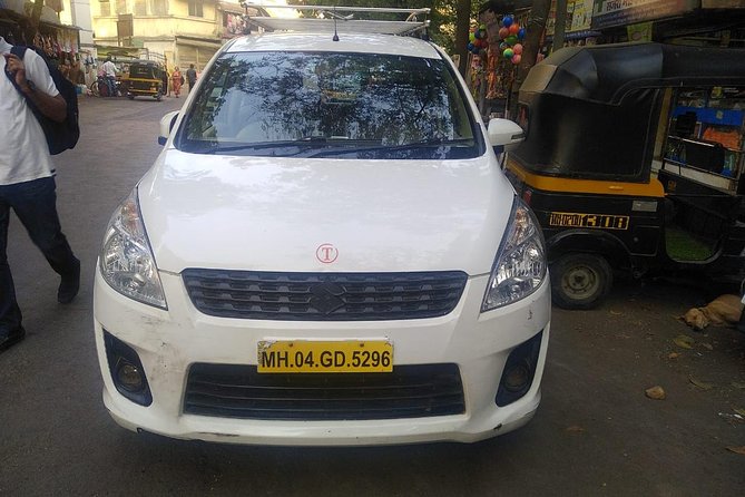 Mumbai Airport Transfer - Cars, Comfort, and Capacity: Up to Six People Works Best