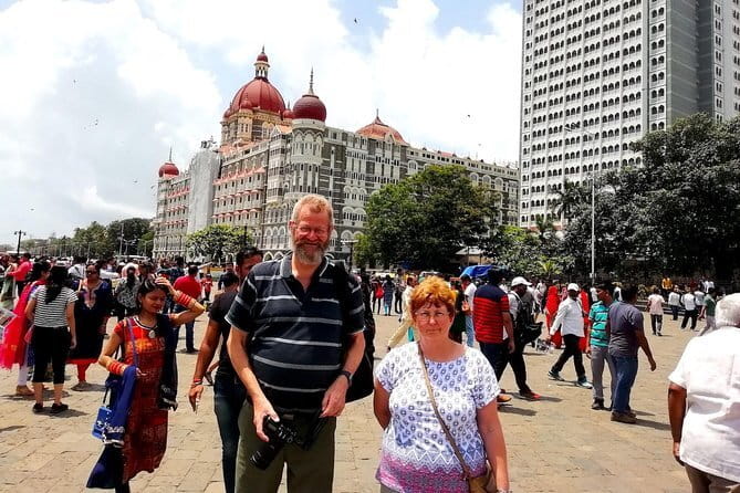 Mumbai City Sightseeing and Elephanta Caves Tour - Oval Maidan and the High Court: Where Mumbai’s Old and Formal Lives Meet