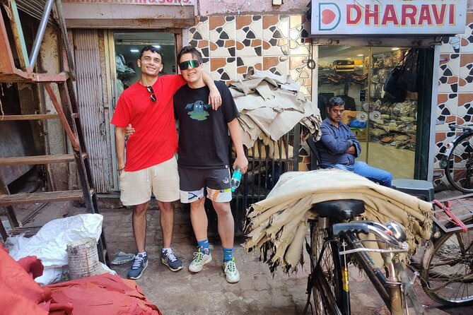 Mumbai City Sightseeing Guided Tour on a Bicycle - Oval Maidan, Rajabai Clock Tower, and Bombay High Court: big-name institutions, quick explanations