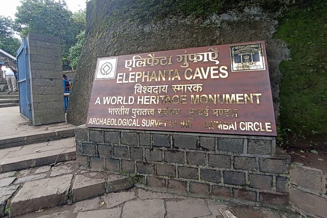 Mumbai City Sightseeing with Elephanta Caves Full Day Tour - University of Mumbai, Rajabai Clock Tower, and Bombay High Court: architecture that rewards attention