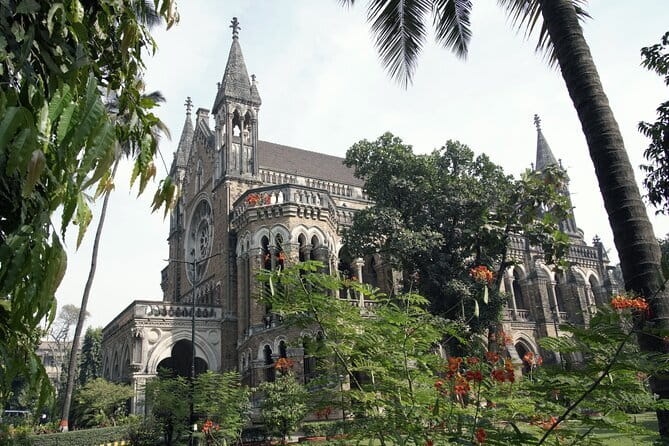 Mumbai City Tour & Dharavi Slum: Full-Day Private Experience - Oval Maidan and the University buildings: a quick architecture primer