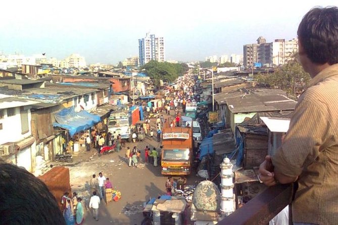 Mumbai City Tour with Ferry Ride and Dharavi Slum - Dhobi Ghat: Watching the Laundry System in Motion