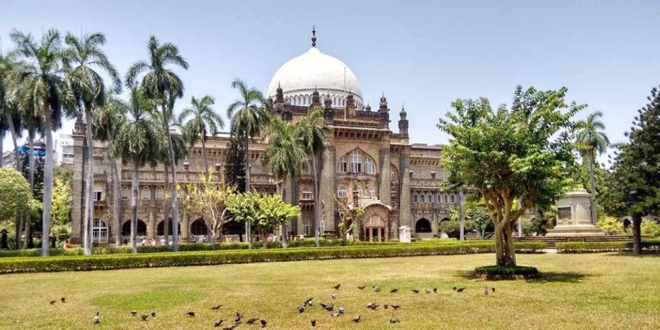 Mumbai: Customizable City Sightseeing Tour with Hotel Pickup - Chhatrapati Shivaji Maharaj Terminus: the UNESCO stop people remember