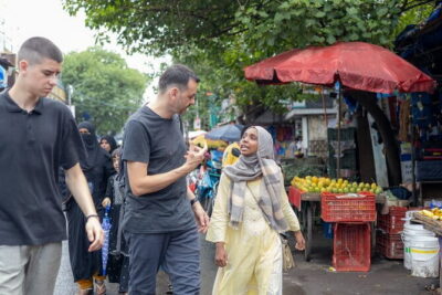 Mumbai Dharavi Slum, Dhobi Ghat & Dabbawala Lunchbox Tour - Price and logistics: what $17 really buys you