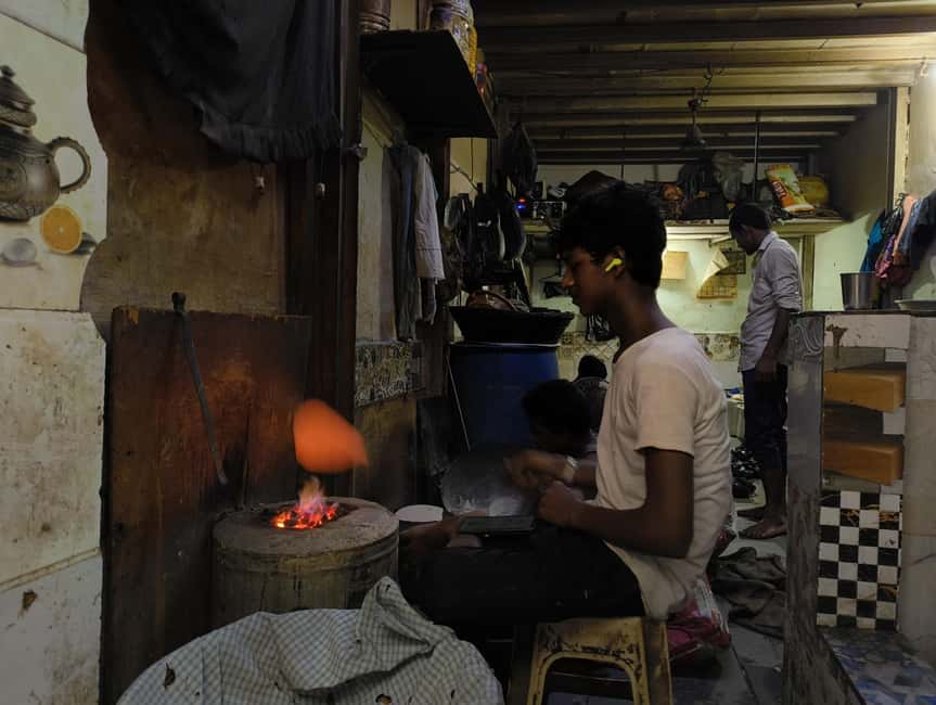 "Mumbai Dharavi Slum Tour" - Getting Lost on Purpose: Confusing Alleys and How the Tour Helps