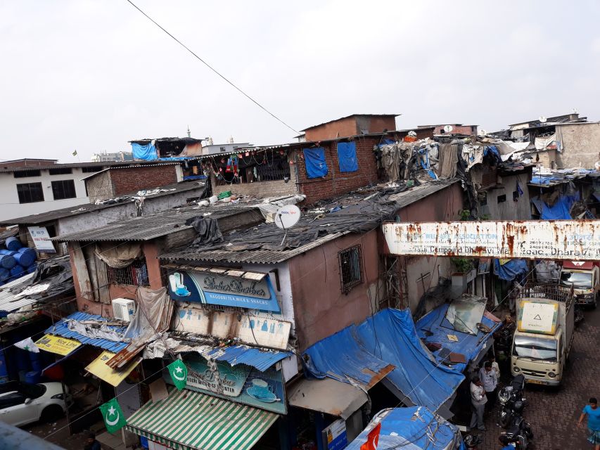 Mumbai: Dharavi Slum Walking Tour with Local Slum Dweller - Price and value: why $14 can be a smart buy in Mumbai