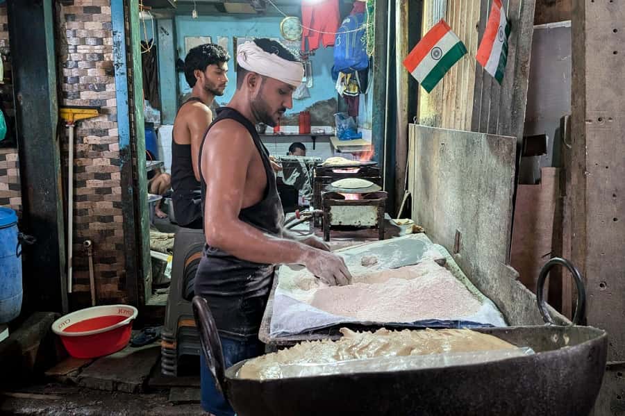 Mumbai: Dharavi Slumdog Tour -See the real Slum with a Local - Price and value: paying $4.99 for insider access