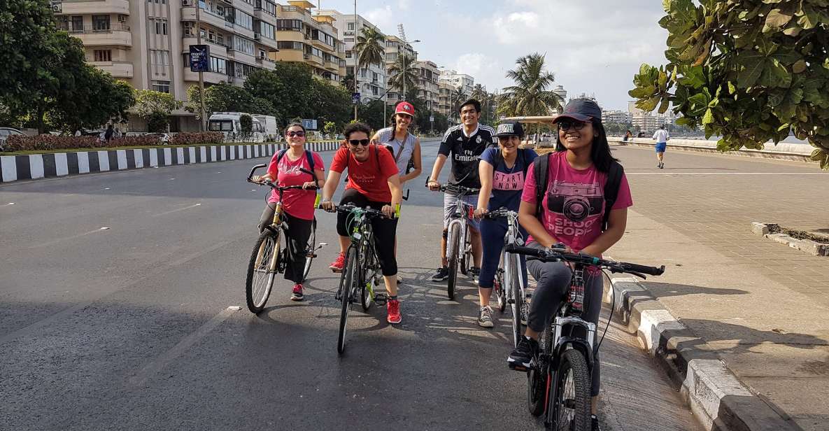 Mumbai: Early Morning Bicycle Tour - Meeting at Cusrow Baug and getting safely kitted up
