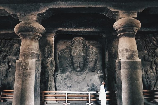 Mumbai Gems: 2-Day Private Tour with Elephanta, Slum & Dabbawala - Elephanta Caves and Village Time: What’s Included and What Costs Extra