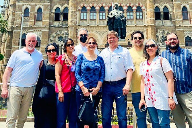 Mumbai Group City Tour - (Mumbai On Wheels) with Government Licensed Guide - Hanging Gardens and Dhobi Ghat: fast stops with big emotional contrast