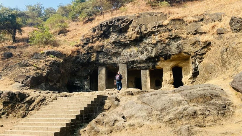 Mumbai: Half Day Elephanta Caves Guided Tour with Ferry Ride - Ferry to Elephanta Island: the calm start that sets the tone