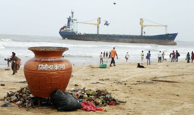Mumbai Half-Day Guided Tour - Gateway of India and the Taj Mahal Palace: where the harbor tells a story