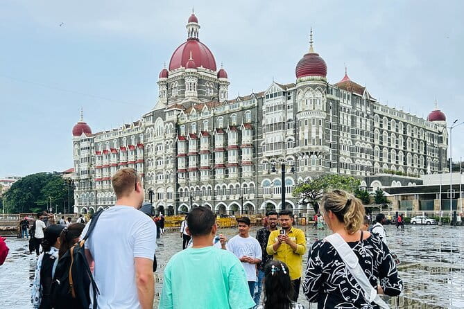 Mumbai Highlight : Exclusive Private Luxury Sightseeing Tour - Malabar Hill: where the city changes mood