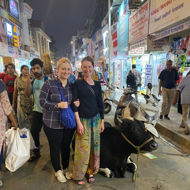 Mumbai Market Tour - Jewelry Market: Old Energy, Fast Sales, and Real Bling Choices
