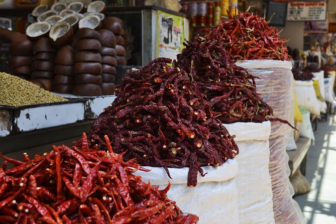 Mumbai Market Tour in Private Vehicle - Zaveri Bazaar (Bhuleshwar): jewelry hub energy with B2B muscle