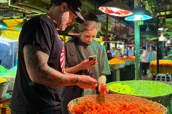 Mumbai Morning Market Tour of Flowers, Fish, and More - Why this early-morning Mumbai route feels different