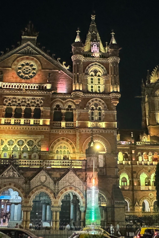 Mumbai Night Lights & Iconic Sights Tour - Bombay Stock Exchange plus the Rajabai and High Court glow