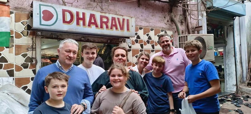 Mumbai: Private Dhobi Ghat Laundry & Slum Tour with Pickup - The industries you’ll spot: plastic, leather, garments, metal