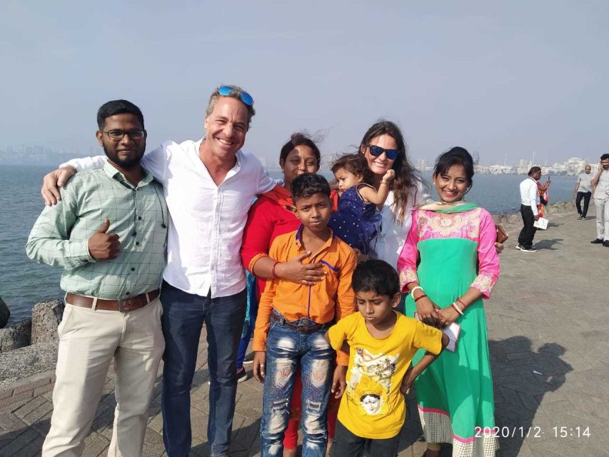 Mumbai: Private or Group City Guided Sightseeing Tour - Gateway of India to Oval Maidan: the first hits of Mumbai