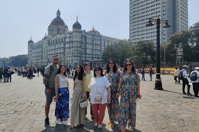 Mumbai Private Sightseeing Tour with Top Highlights - Chhatrapati Shivaji Terminus: more than a quick look